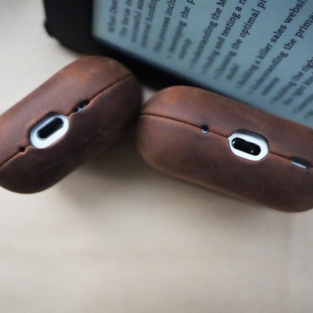 AirPods Pro 2 Leather Case - Custom Genuine AirPods Leather Case