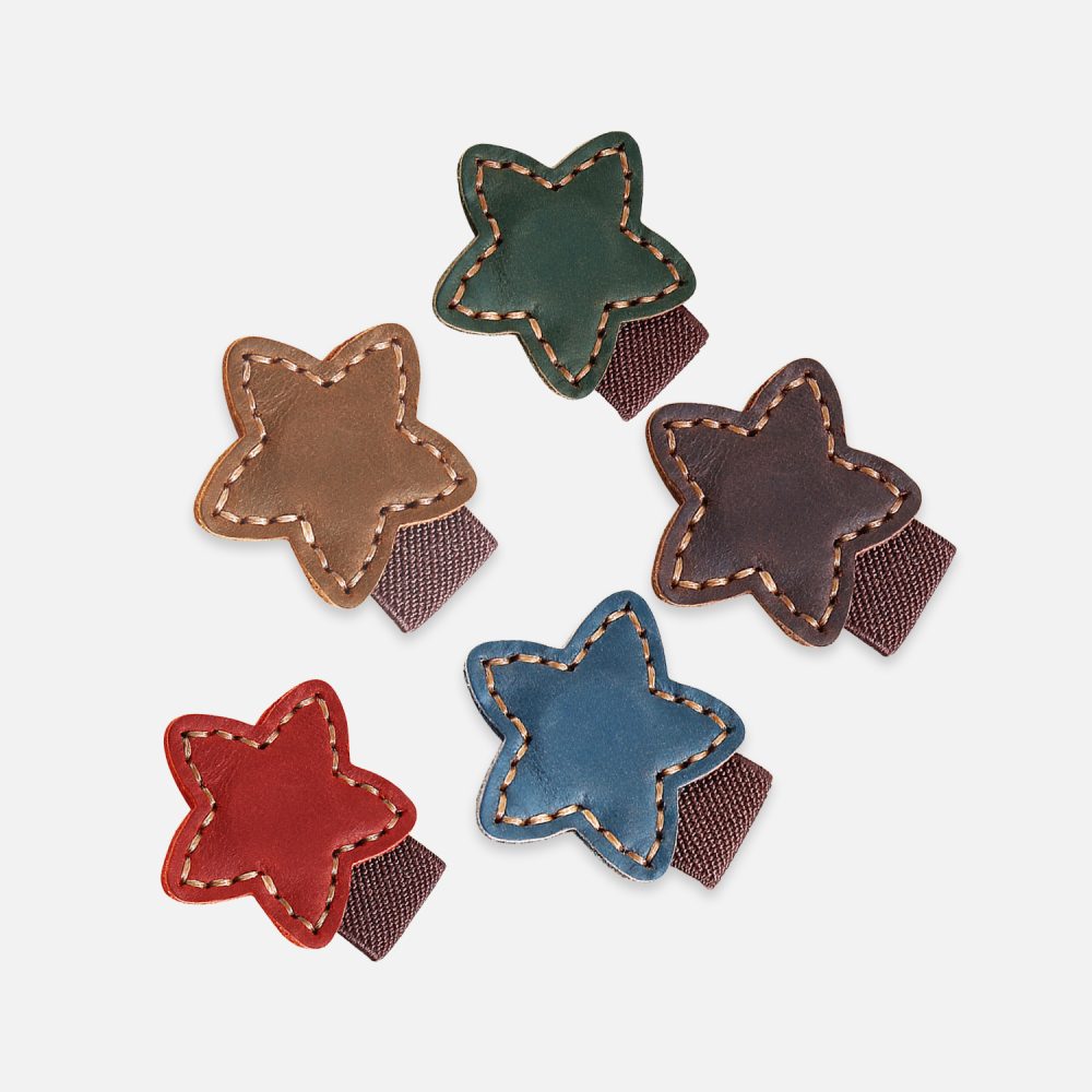 Magnetic Star-shaped Leather Bookmark